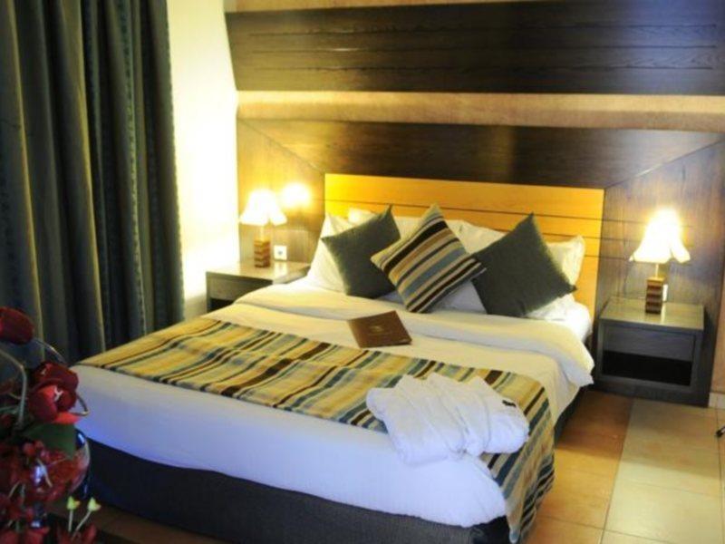 Sun Hills Suites Hotel Jounieh Exterior photo