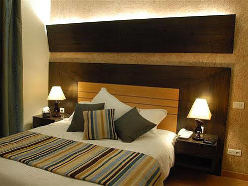 Sun Hills Suites Hotel Jounieh Exterior photo